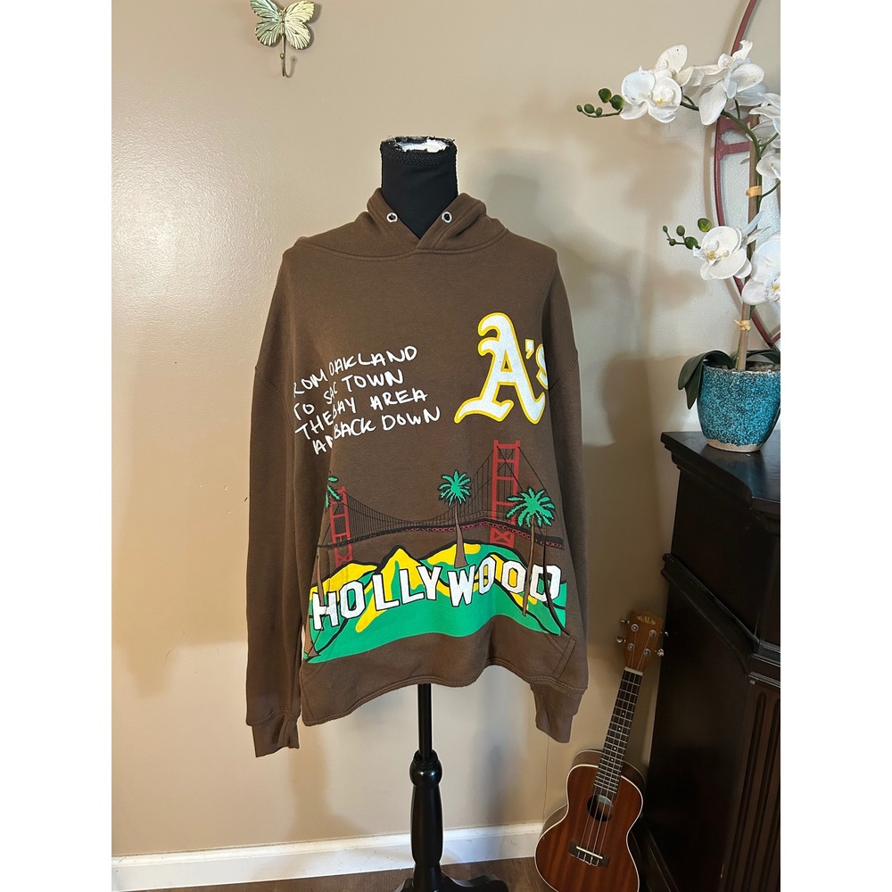 Homme + Femme Brown Multi City Graphic Hoodie Oakland NY Hollywood Large
